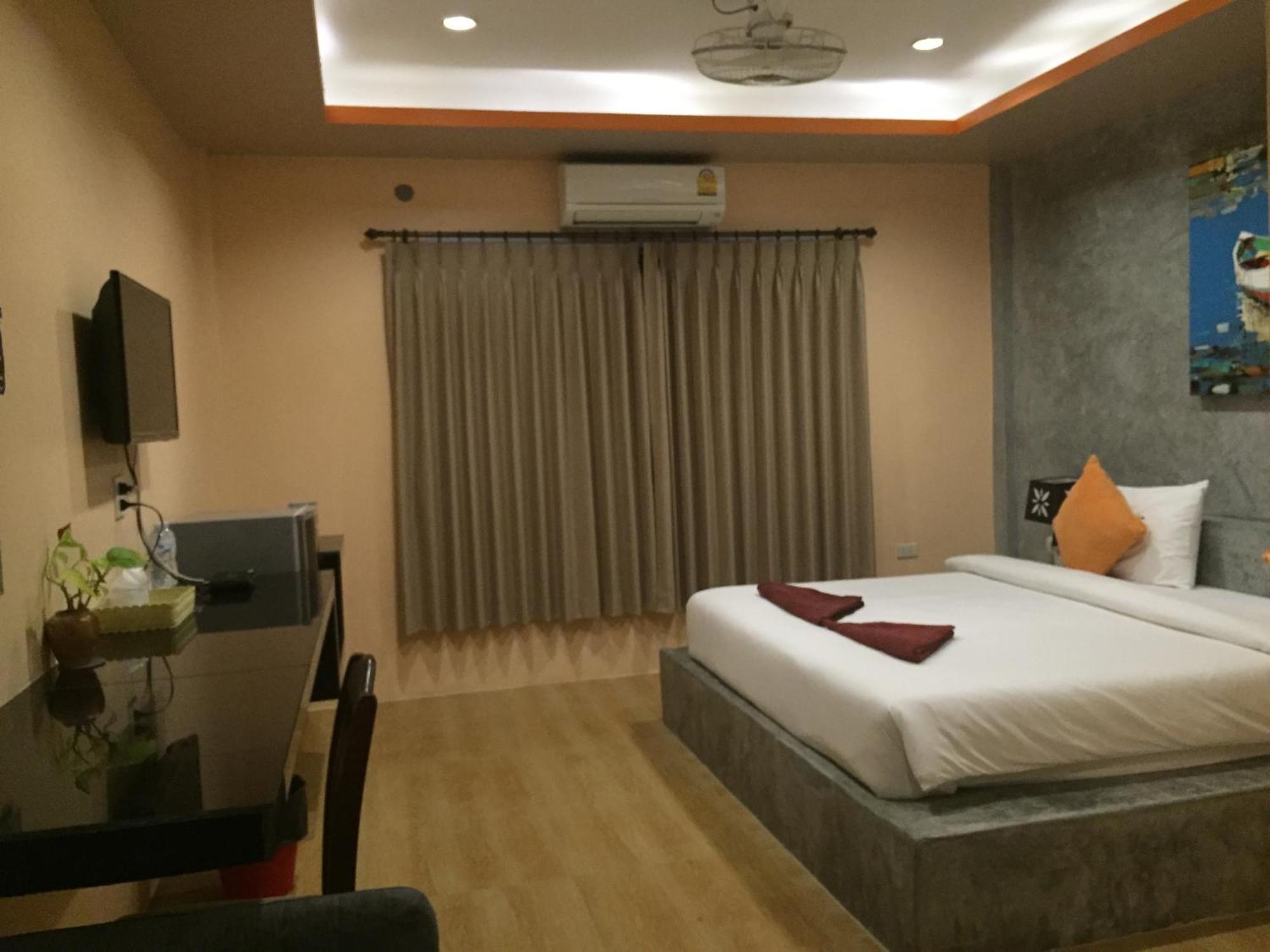 Bro&Sis Place Тау Номер фото