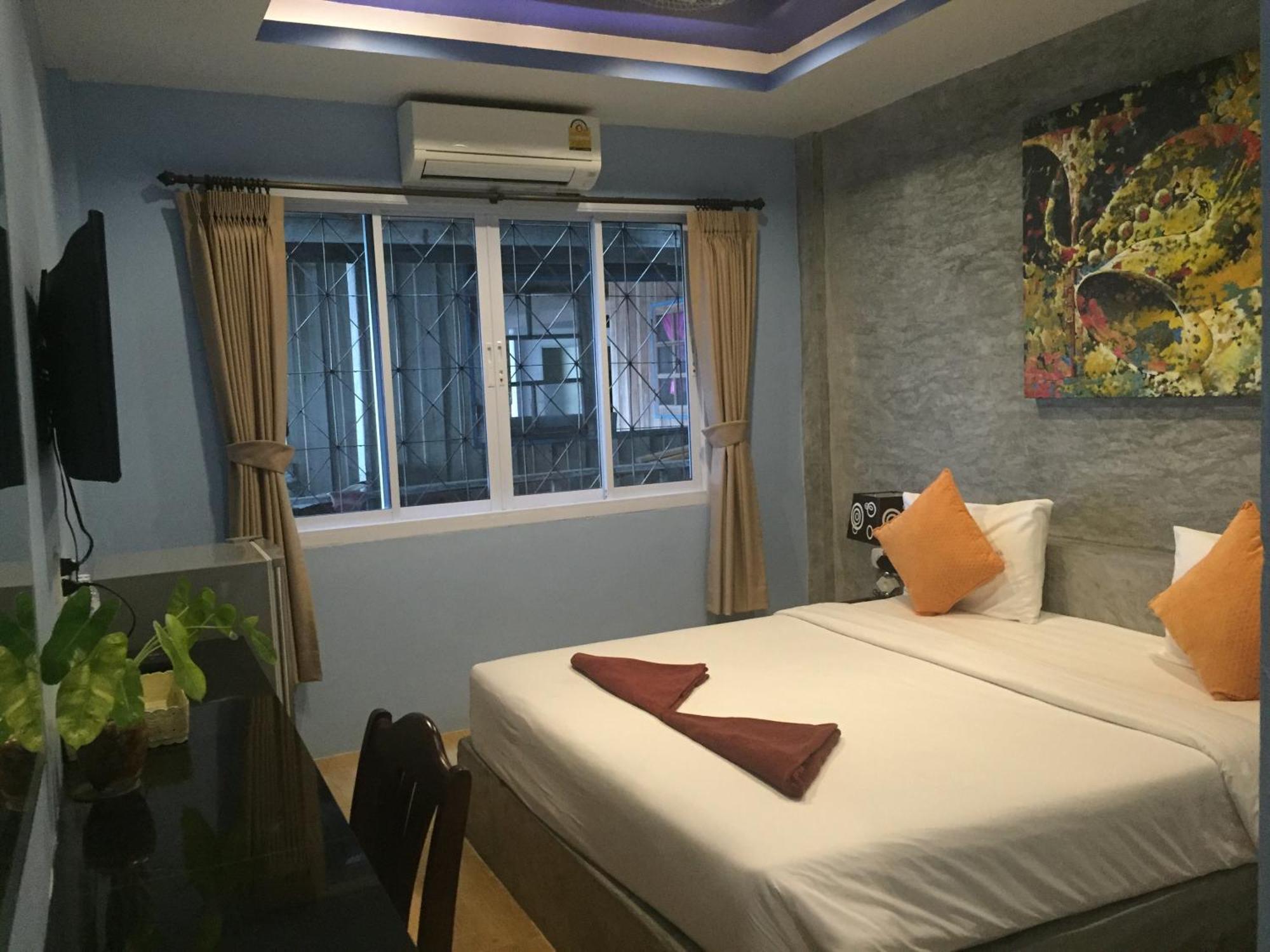 Bro&Sis Place Тау Номер фото
